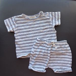 Adorable striped set